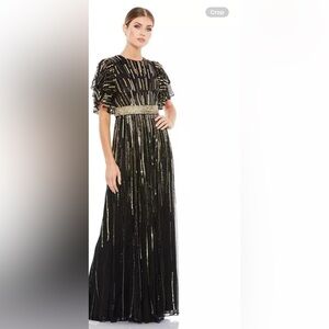 BNWT! Mac Duggal Elegant Black and Gold Evening Gown